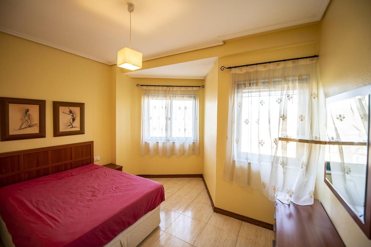 Samil Apartment, Primera Linea De Playa Con Wifi Y Garaje Vigo Exteriör bild